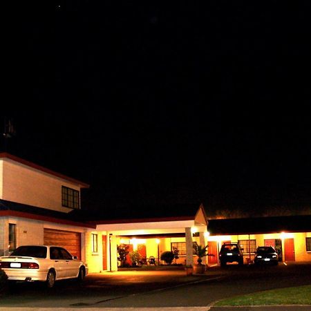 Bk'S Magnolia Motor Lodge Whanganui Dış mekan fotoğraf