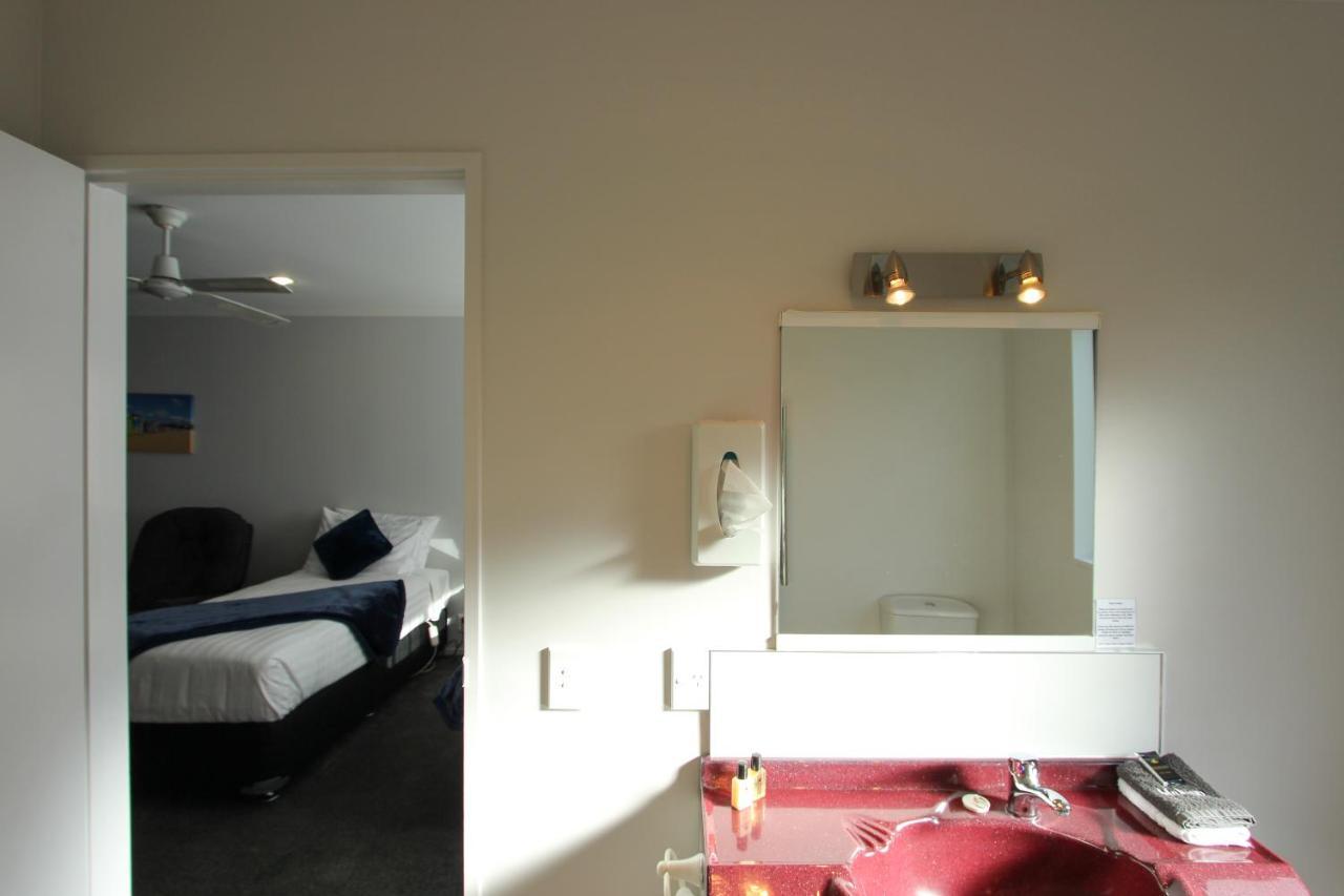Bk'S Magnolia Motor Lodge Whanganui Dış mekan fotoğraf