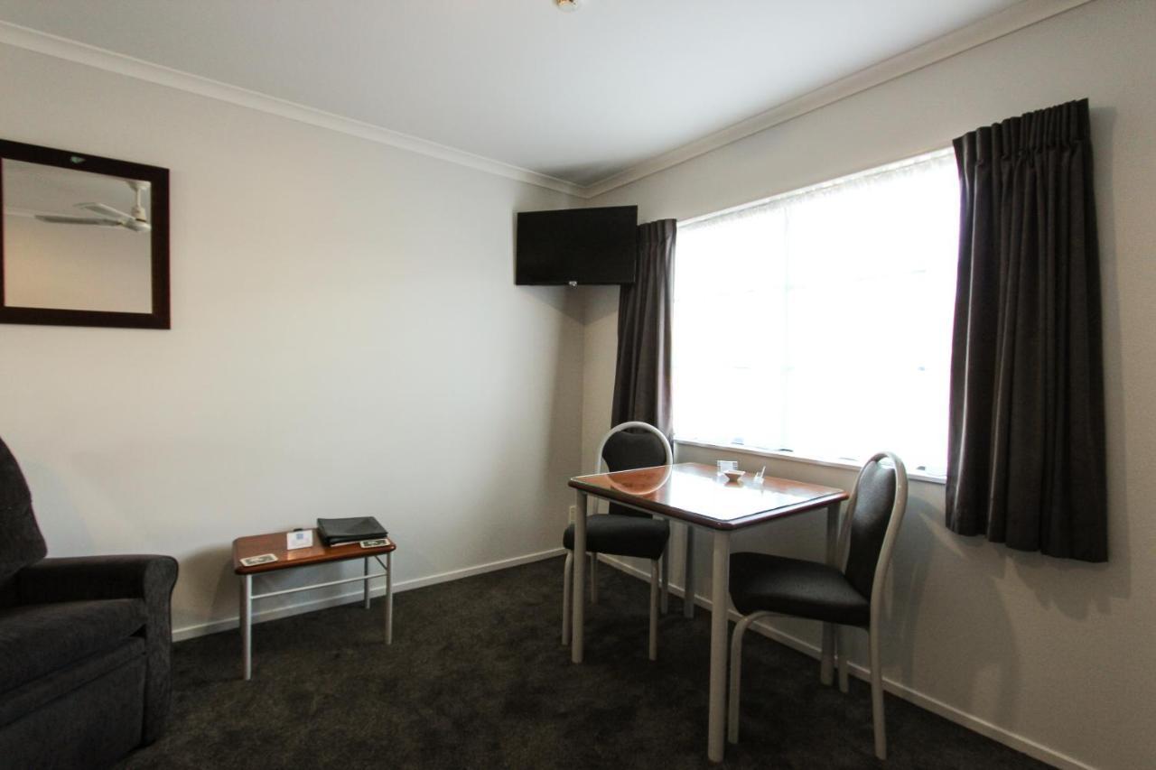 Bk'S Magnolia Motor Lodge Whanganui Dış mekan fotoğraf