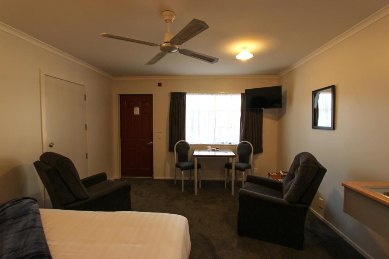 Bk'S Magnolia Motor Lodge Whanganui Dış mekan fotoğraf