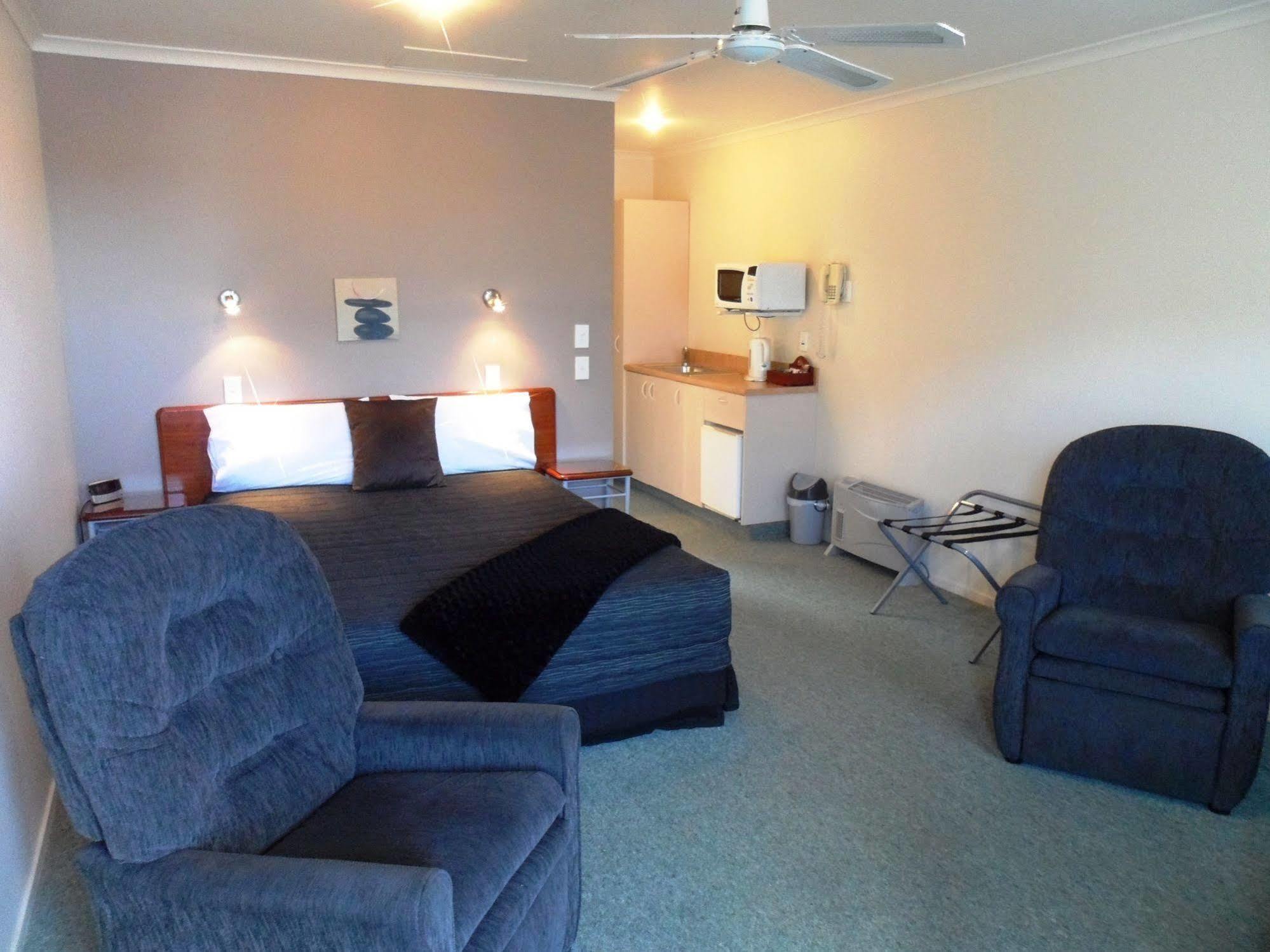 Bk'S Magnolia Motor Lodge Whanganui Dış mekan fotoğraf